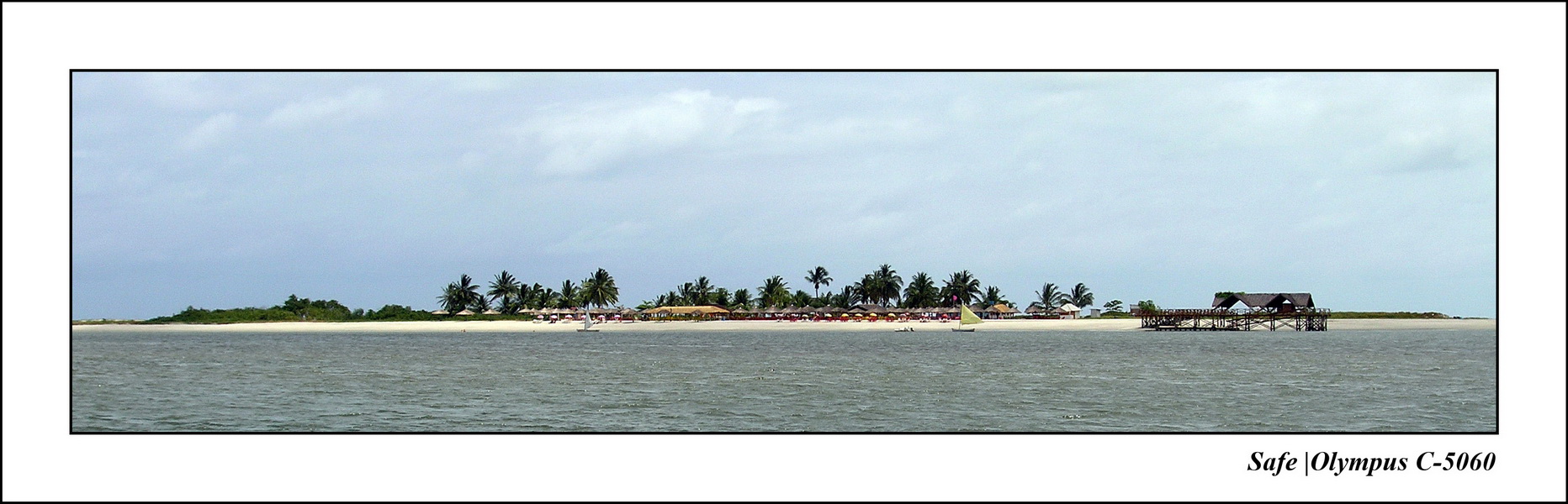 2005 - 11 - Itamaraca - coroa do aviao 30.JPG